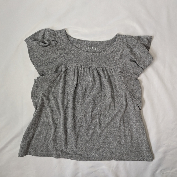 LOFT Gray Ruffle Sleeve Top - Picture 3 of 10